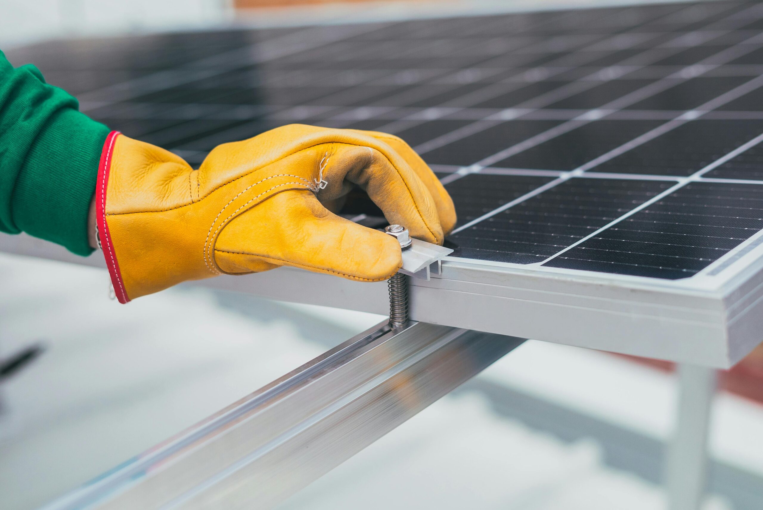 Enphase Not Working? Get Fast Help from Certified Techs in DFW
